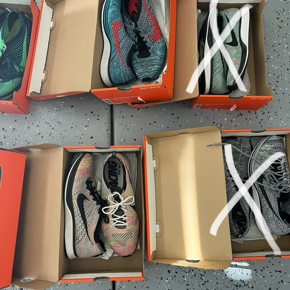 Nike Flyknit Racers - Picture 3 of 9